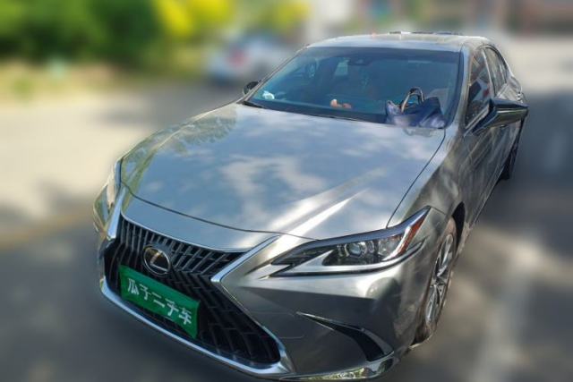 Used Lexus ES 2023 200 Excellence Edition