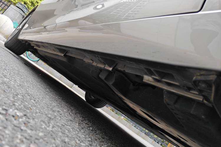 Used Lexus ES 2023 200 Excellence Edition Left Side Sill