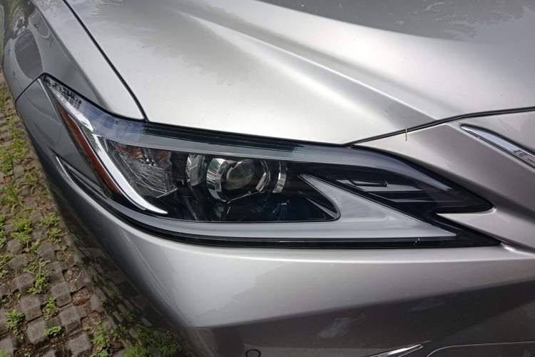 Used Lexus ES 2023 200 Excellence Edition Right Front Headlight