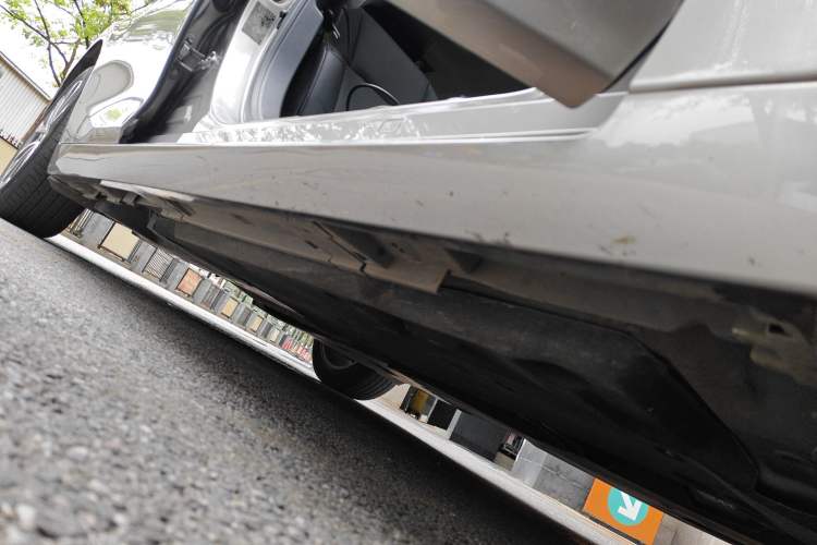 Used Lexus ES 2023 200 Excellence Edition Right Side Sill