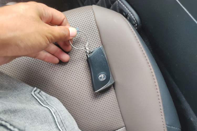 Used Lexus ES 2023 200 Excellence Edition Vehicle Key
