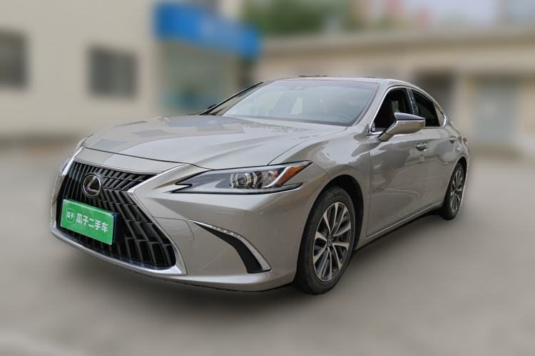 Lexus ES 2023 260 Excellence Edition de segunda mano Guazi used car, China used car export, Used car for sale, Used cars, Cheapest cars for sale