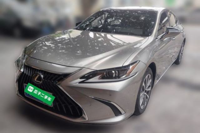 Used Lexus ES 2023 200 Excellence Edition