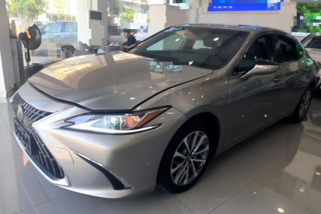 Gebrauchter Lexus ES 2023 200 Excellence Edition