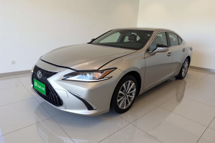 Gebrauchter Lexus ES 2023 200 Excellence Edition Guazi used car, China used car export, Used car for sale, Used  cars, Cheapest cars for sale