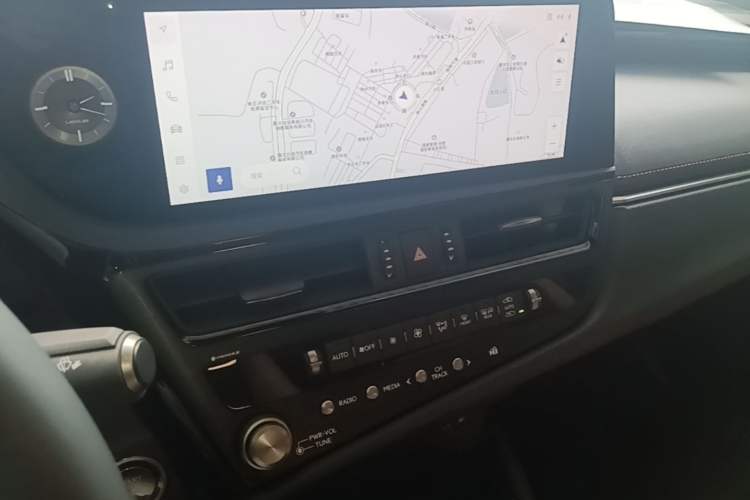 Used Lexus ES 2023 200 Excellence Edition Audio And AC Panel