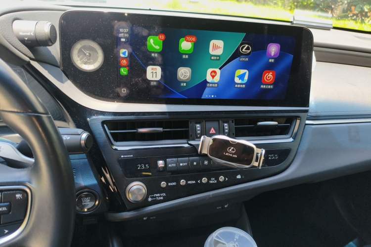 Used Lexus ES 2023 200 Excellence Edition Audio And AC Panel