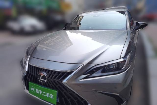 Used Lexus ES 2023 200 Excellence Edition