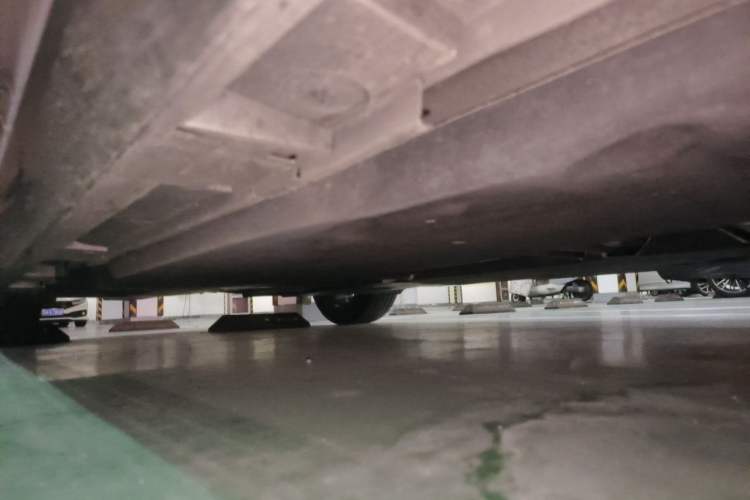 Used Lexus ES 2023 200 Excellence Edition Chassis Front Right