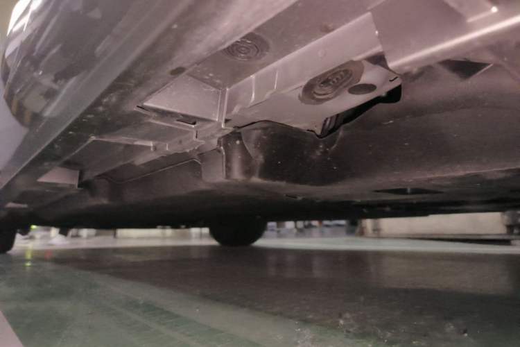 Used Lexus ES 2023 200 Excellence Edition Chassis Rear Left