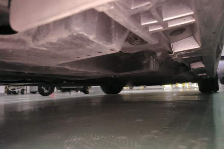 Used Lexus ES 2023 200 Excellence Edition Chassis Rear Right