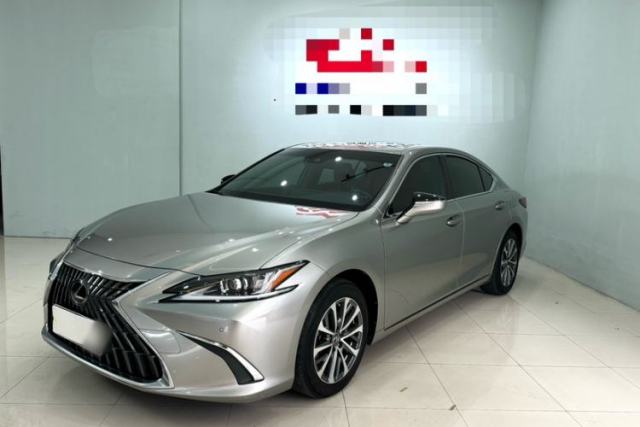 Used Lexus ES 2023 200 Excellence Edition