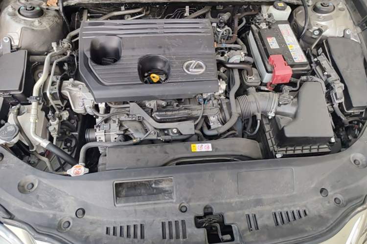 Used Lexus ES 2023 200 Excellence Edition Engine Bay