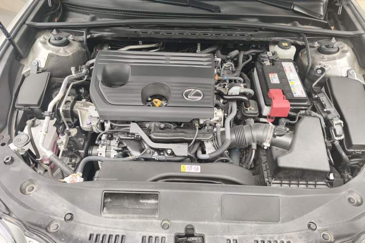 Used Lexus ES 2023 200 Excellence Edition Engine Bay