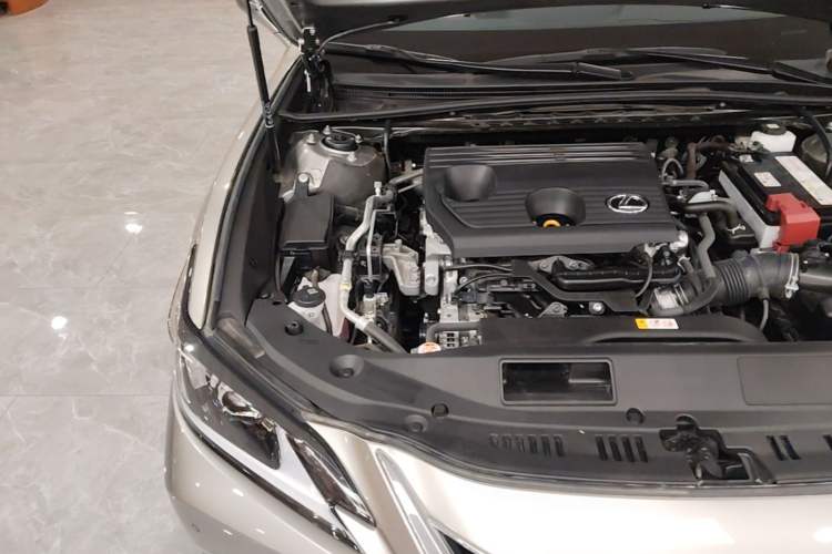 Used Lexus ES 2023 200 Excellence Edition Engine Bay Right