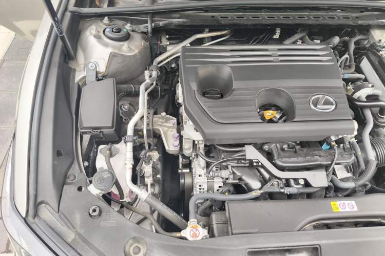 Used Lexus ES 2023 200 Excellence Edition Engine Bay Right
