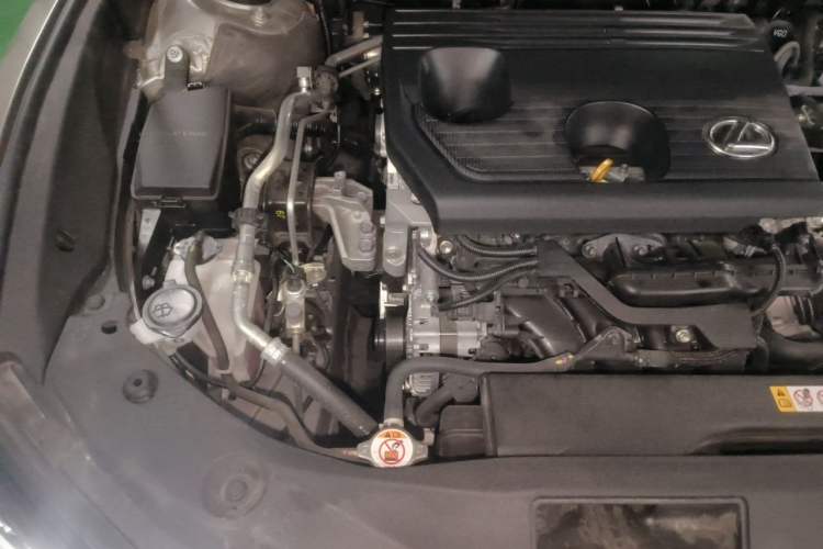 Used Lexus ES 2023 200 Excellence Edition Engine Bay Right