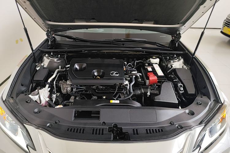 Used Lexus ES 2023 200 Excellence Edition Engine Bay