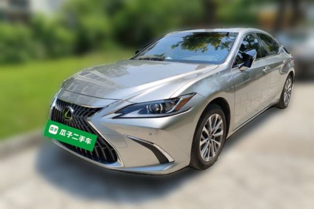 Used Lexus ES 2023 200 Excellence Edition