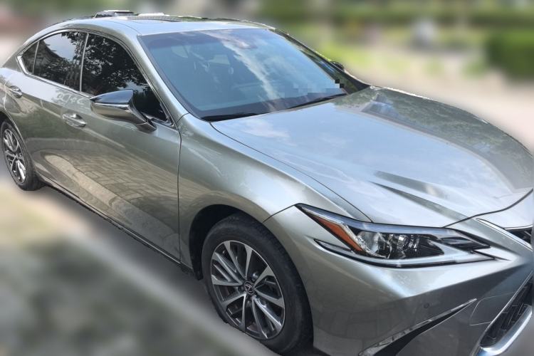 Used Lexus ES 2023 200 Excellence Edition Exterior 2