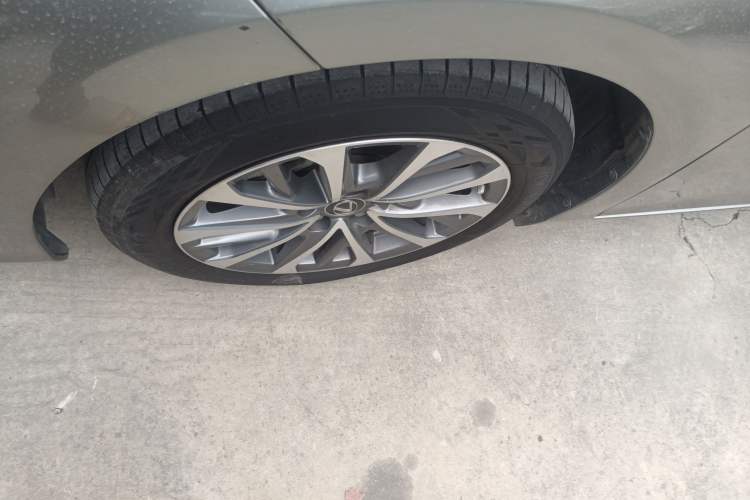 Used Lexus ES 2023 200 Excellence Edition Exterior 2