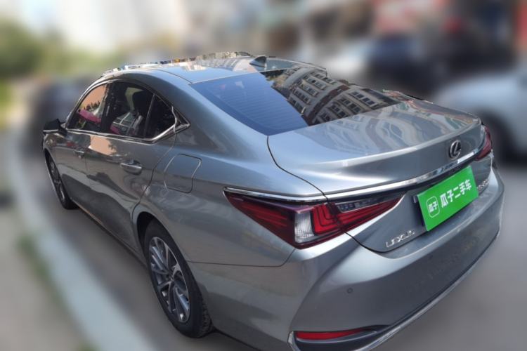 Used Lexus ES 2023 200 Excellence Edition Exterior 3