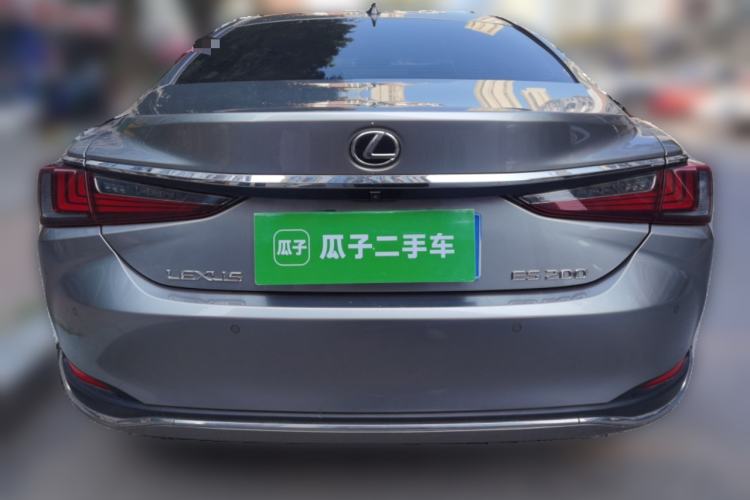 Used Lexus ES 2023 200 Excellence Edition Exterior 4