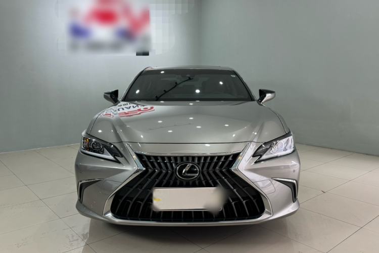 Used Lexus ES 2023 200 Excellence Edition Exterior 4