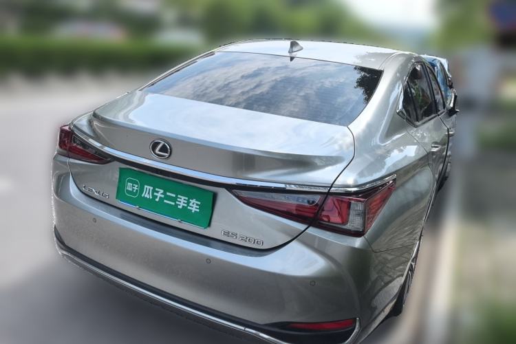 Used Lexus ES 2023 200 Excellence Edition Exterior 5