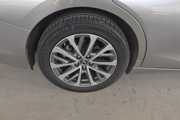 Used Lexus ES 2023 200 Excellence Edition Exterior 5