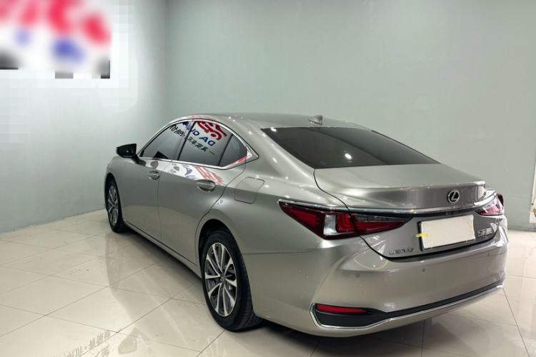 Used Lexus ES 2023 200 Excellence Edition Exterior 5