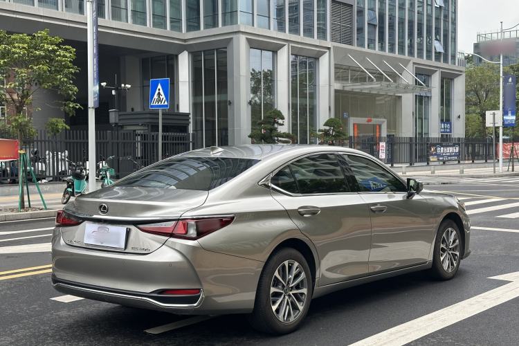 Used Lexus ES 2023 200 Excellence Edition Exterior 5