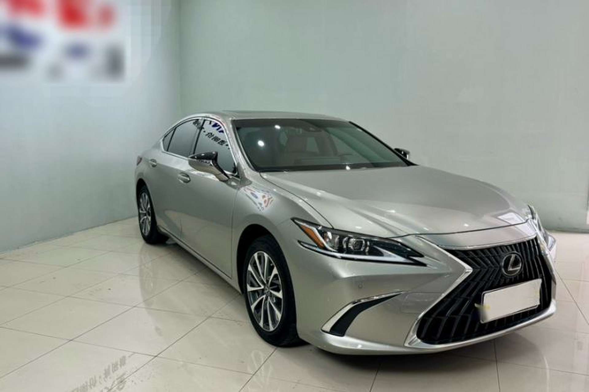 Used Lexus ES 2023 200 Excellence Edition Exterior 6