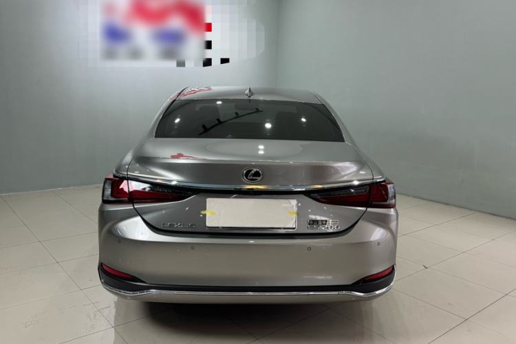 Used Lexus ES 2023 200 Excellence Edition Exterior 8