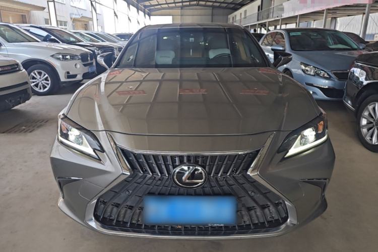 Used Lexus ES 2023 200 Excellence Edition Front
