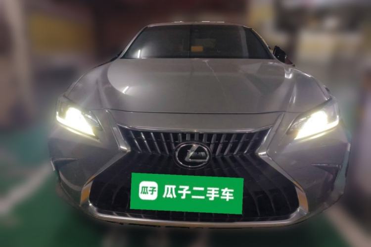Used Lexus ES 2023 200 Excellence Edition Front
