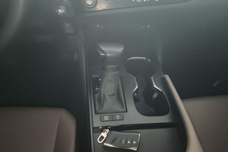Used Lexus ES 2023 200 Excellence Edition Gear Lever