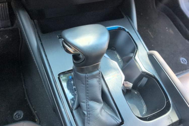 Used Lexus ES 2023 200 Excellence Edition Gear Lever