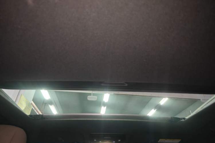 Used Lexus ES 2023 200 Luxury Edition Headliner