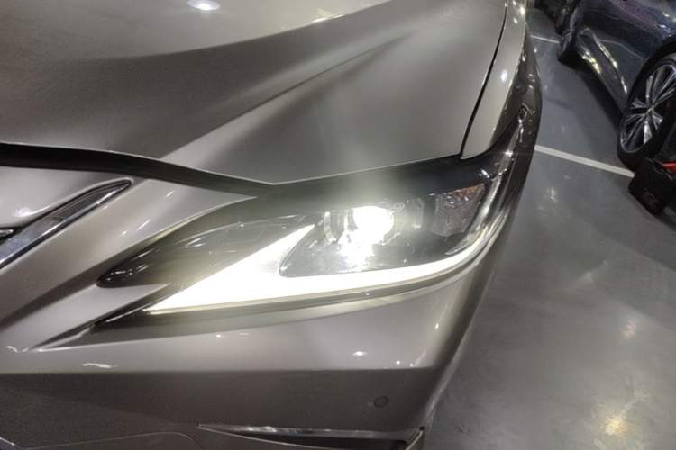 Used Lexus ES 2023 200 Excellence Edition Left Front Headlight