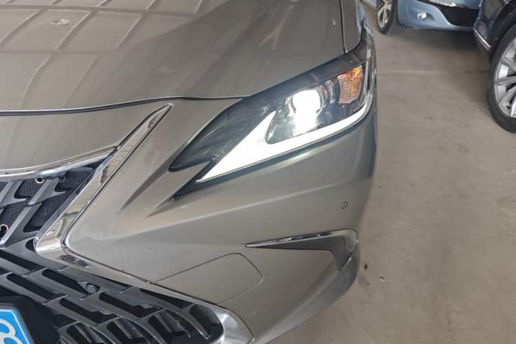 Used Lexus ES 2023 200 Excellence Edition Left Front Headlight