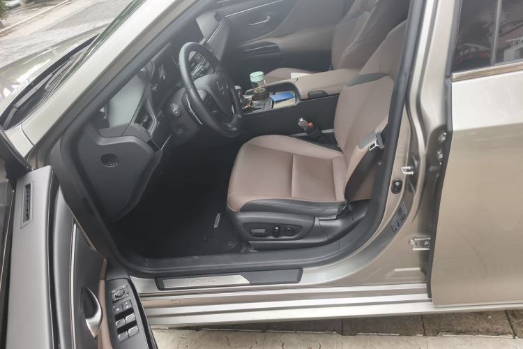 Used Lexus ES 2023 200 Excellence Edition Left Front Seat