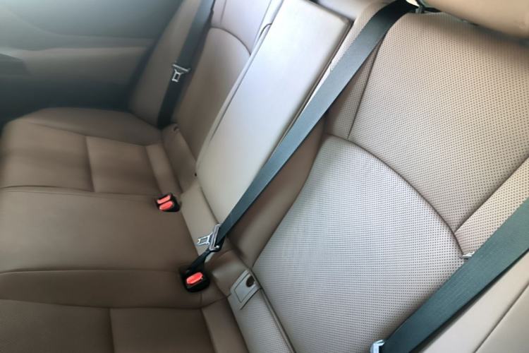 Used Lexus ES 2023 200 Excellence Edition Left Rear Seat