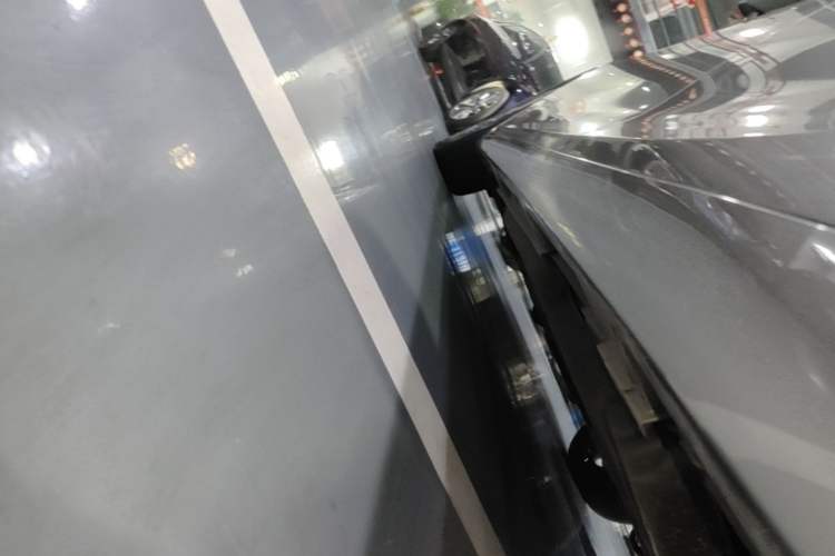 Used Lexus ES 2023 200 Excellence Edition Left Side Sill