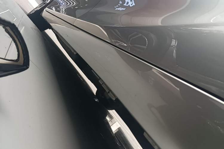 Used Lexus ES 2023 200 Excellence Edition Left Side Sill