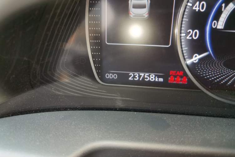 Used Lexus ES 2023 200 Excellence Edition Odometer Close Up