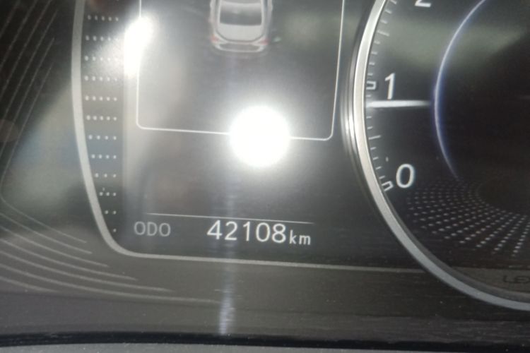 Used Lexus ES 2023 200 Excellence Edition Odometer Close Up