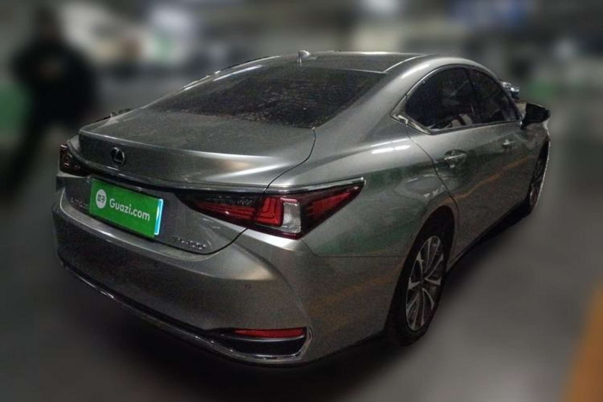 Used Lexus ES 2023 200 Excellence Edition Rear Right 45 Deg