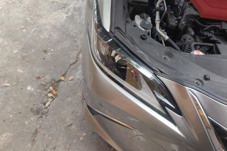 Used Lexus ES 2023 200 Excellence Edition Right Front Headlight