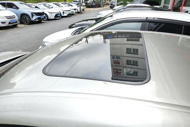 Used Lexus ES 2023 200 Excellence Edition Roof